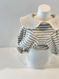 Load image into Gallery viewer, Puff Stripe Blouse