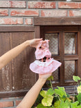 Load image into Gallery viewer, Margot Check Ops - Peach