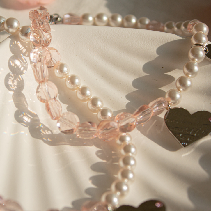 Granita Crystal Necklace