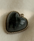 Load image into Gallery viewer, Tigre Heart Necklace