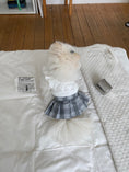 Load image into Gallery viewer, Off-Shoulder Preppy Look