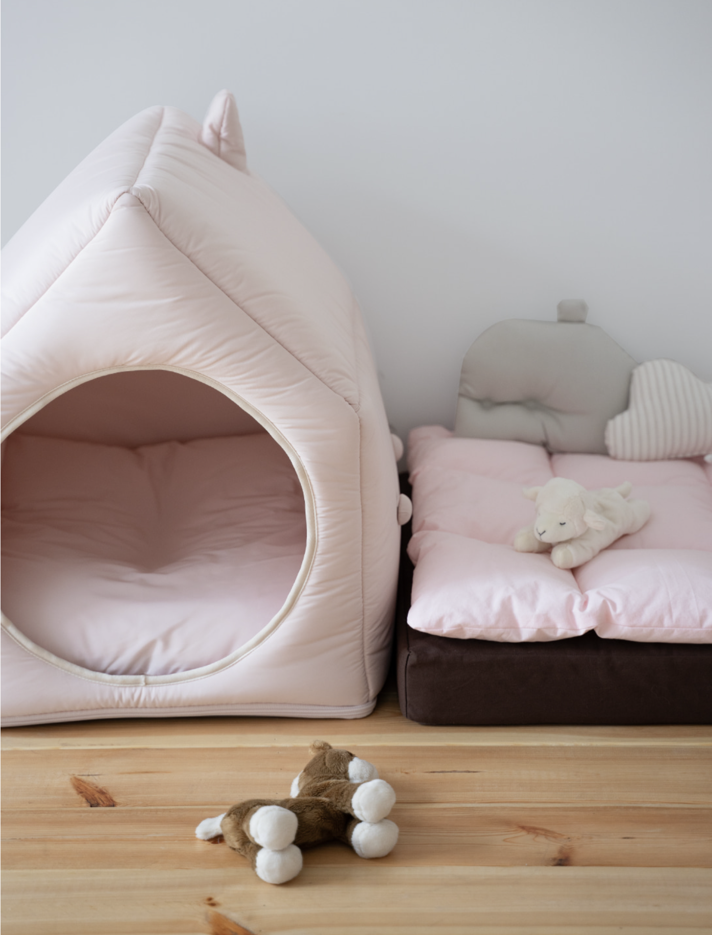 Informal House Soft Pink