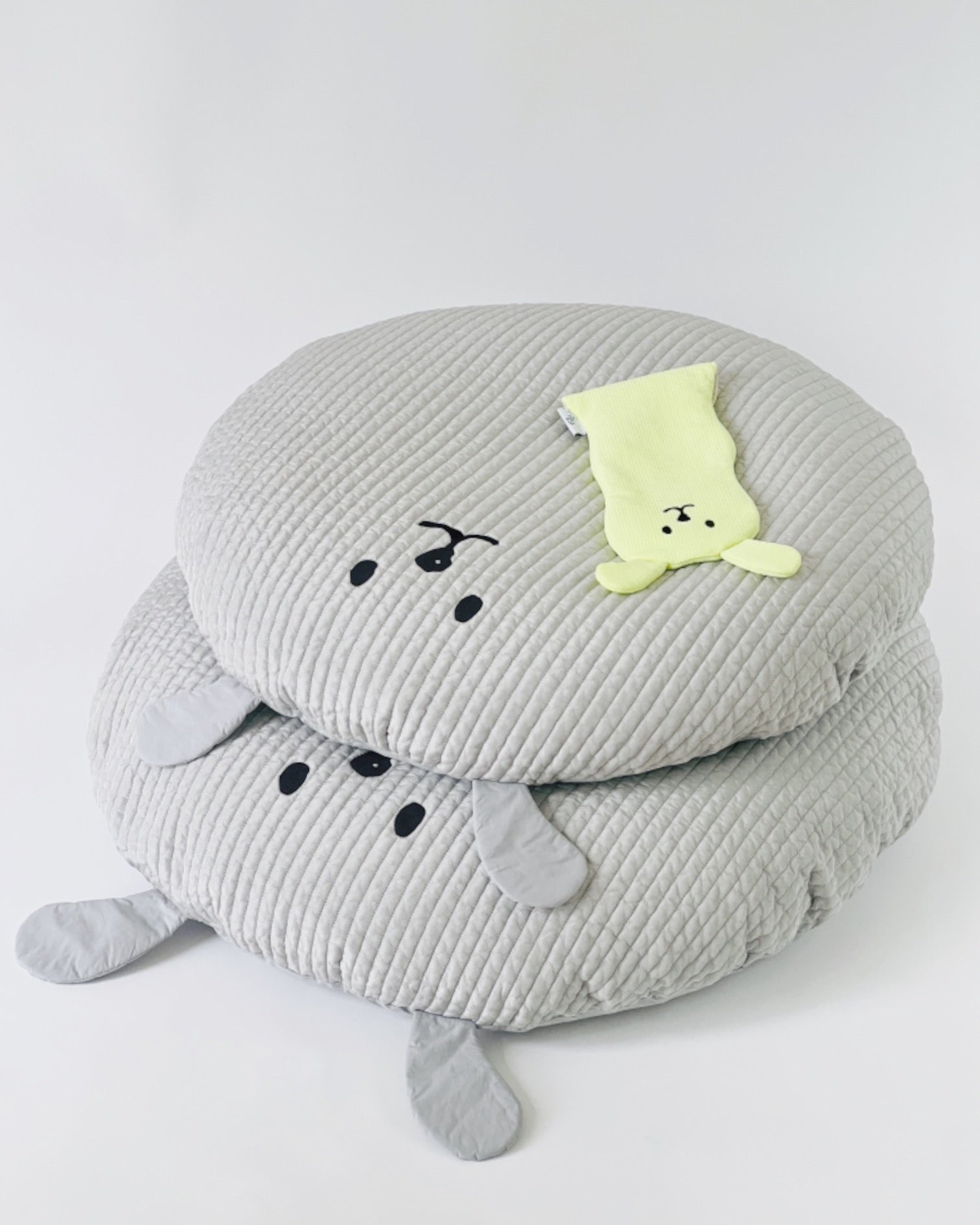 Hug Me Rayon Quilted Cushion