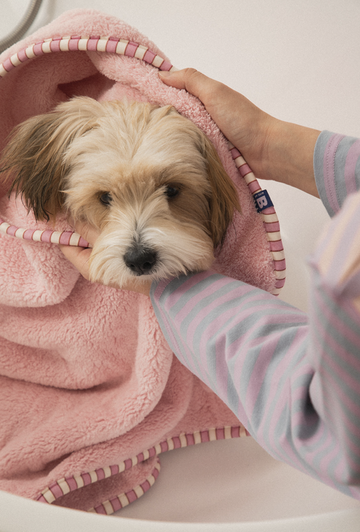 Bite Me x Finca Dry Me Microfibre Pet Towel