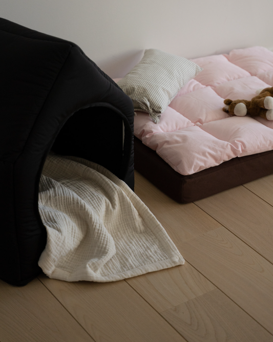 Informal House Black