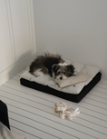 Load image into Gallery viewer, Square Bedding Set Black
