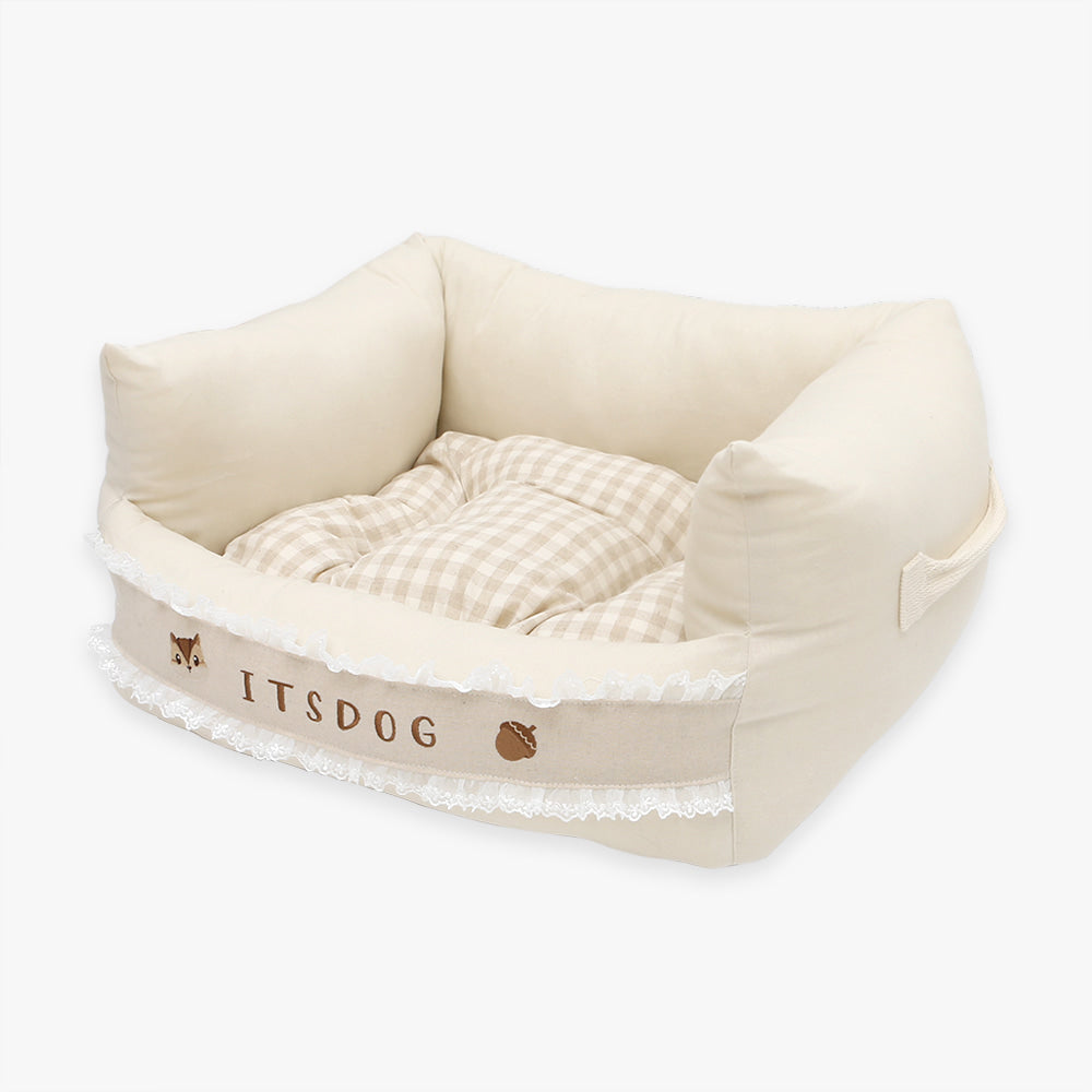 Squirrel in the forest ruffle bed (2color)