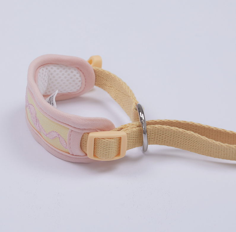 Vanilla Pink Cushioning Collar