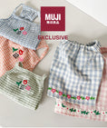 Load image into Gallery viewer, [Muji collab] Local Farm Crop Top
