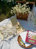Load image into Gallery viewer, Oatleaf Blooming Ops
