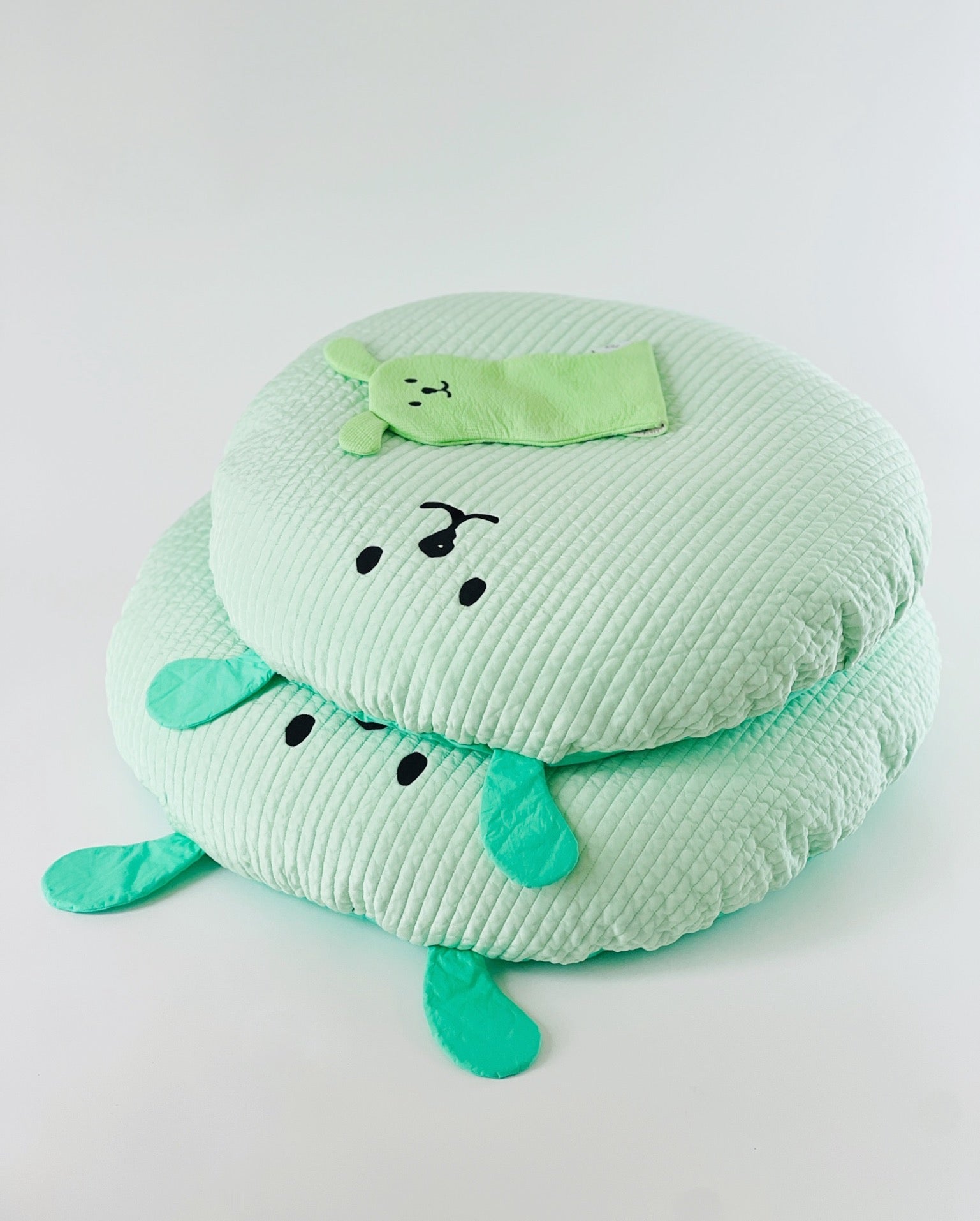 Hug Me Rayon Quilted Cushion