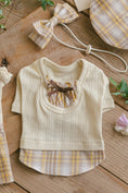 Load image into Gallery viewer, Benny Preppy T-shirt Butter Yellow
