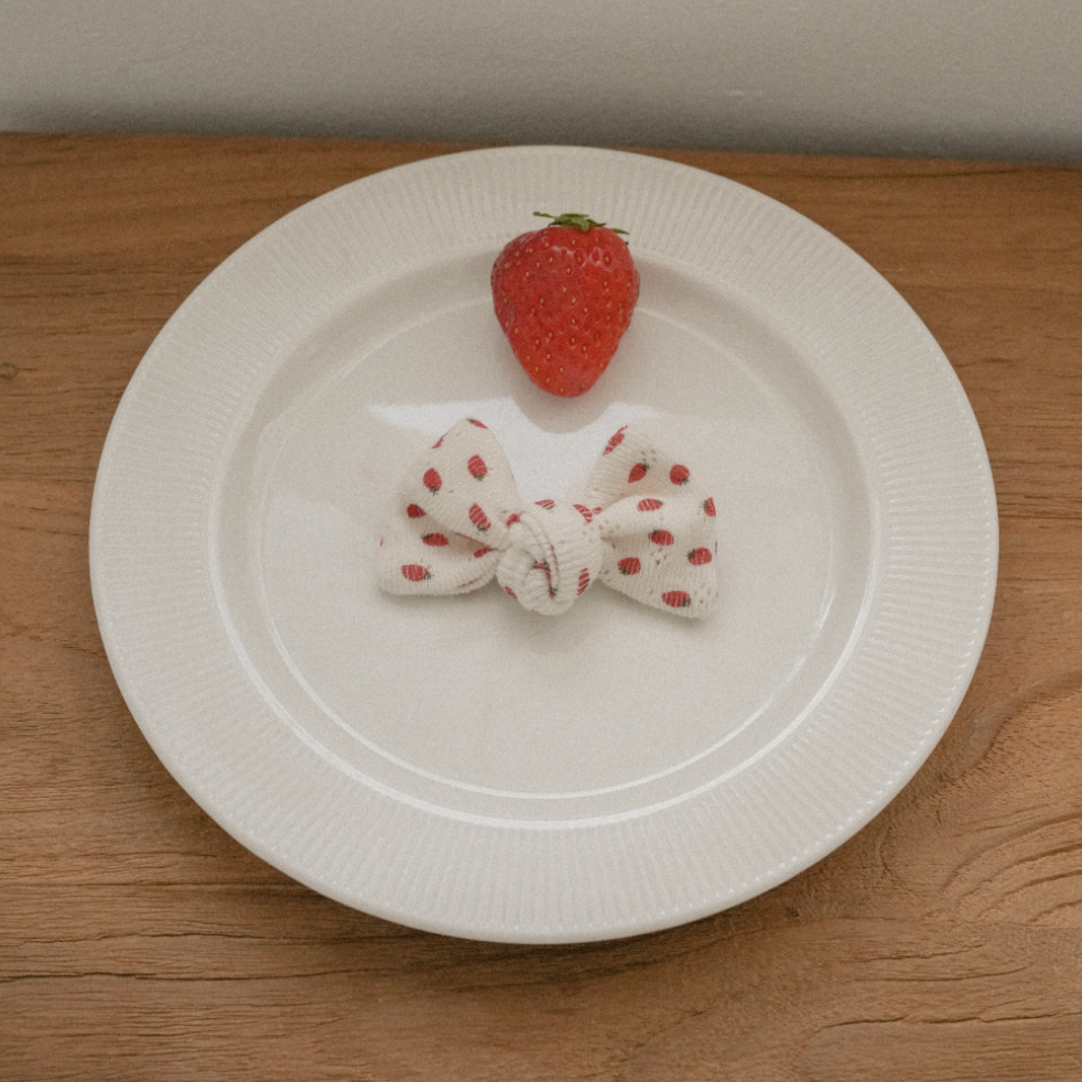 Strawberry Ade Hairpin