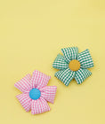 Load image into Gallery viewer, Flower Alice Brooch
