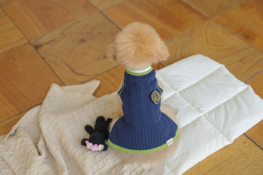 Preppy Sleeveless Knit Cardigan (3 Colors)